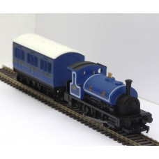 HORNBY 0-4-0 Caledonian Railways Saddle Tank Locomotive and 4-Wheel Coach