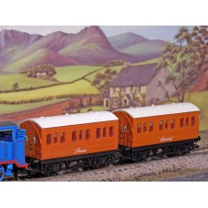 HORNBY Annie & Clarabel Coaches from Thomas and Friends